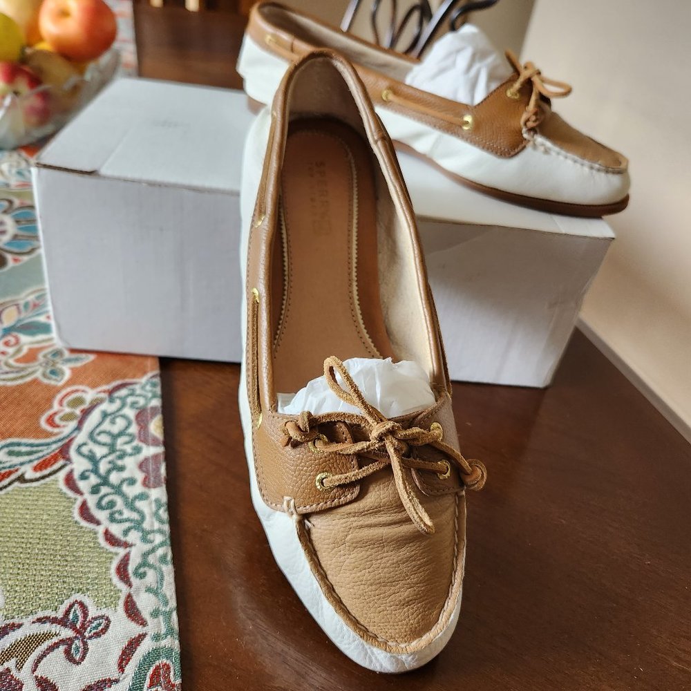Sperry Top Siders - Boat shoes/loafers - Women's 10 M - White and beige